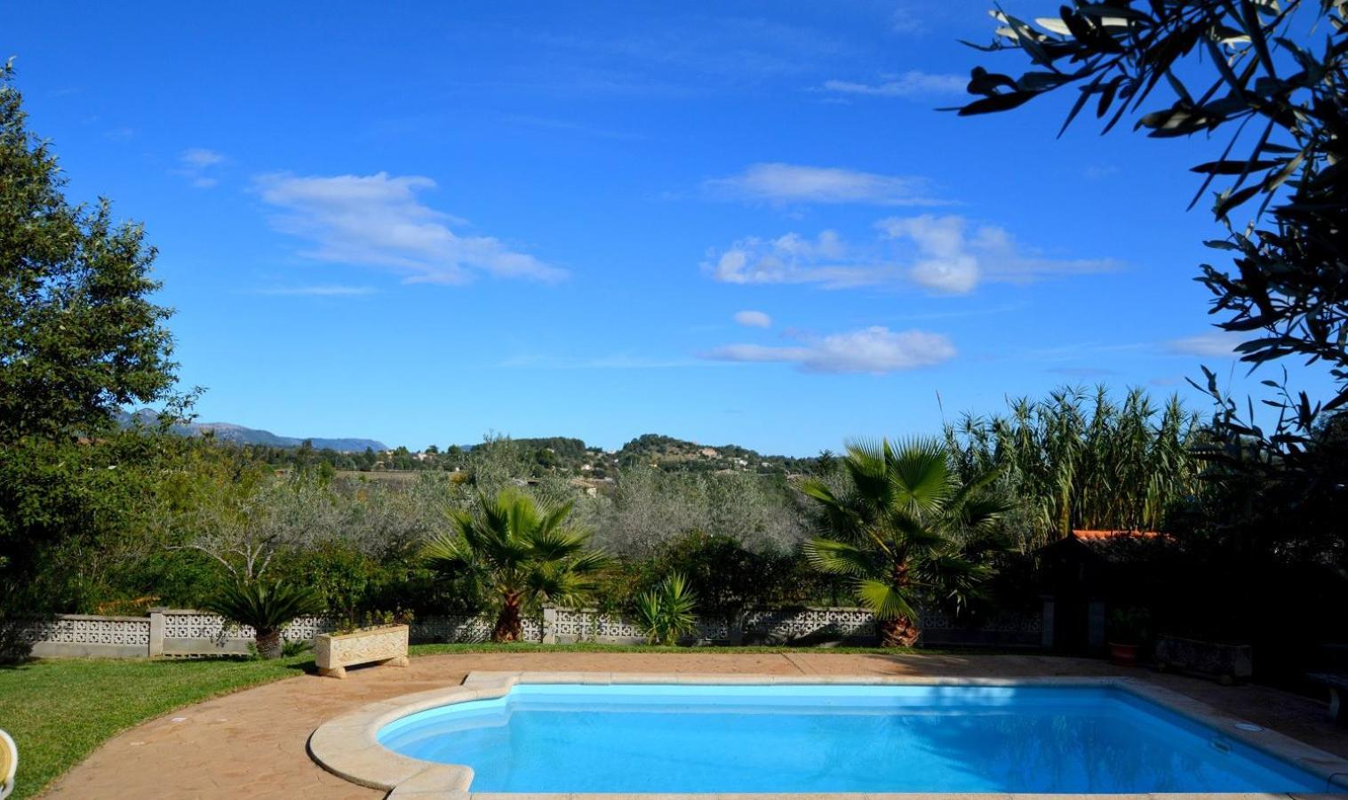 Finca Con Piscina Es Blanquer Guest House Exterior photo