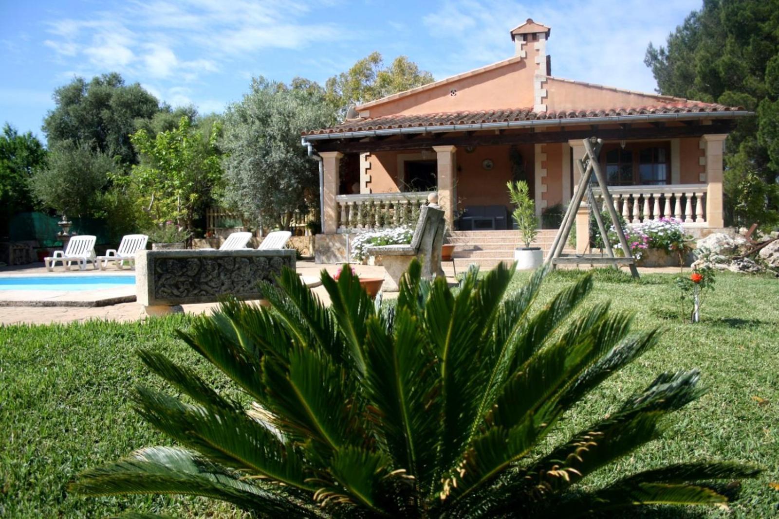 Finca Con Piscina Es Blanquer Guest House Exterior photo